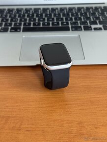 Apple Watch 8 45mm Silver GPS - 5