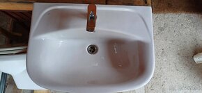 BIDET + UMÝVADLO so SKRINKOU - 5