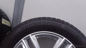 Sada elektrónov TOYOTA s pneu BRIDGESTONE Blizzak 215/60 R17 - 5