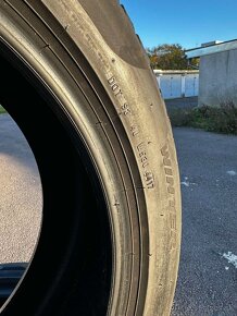 Pirelli Winter 245/45 R18 - 5