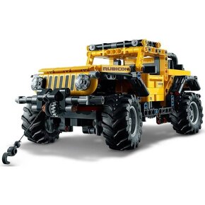 Predám LEGO Technic 42122 Jeep Wrangler - 5