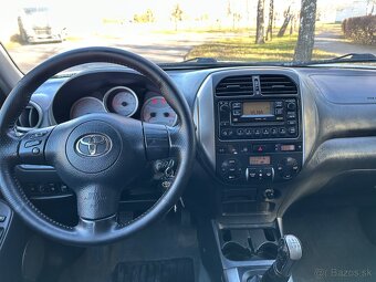 Toyota Rav4 2.0 D4D 4x4 - 5