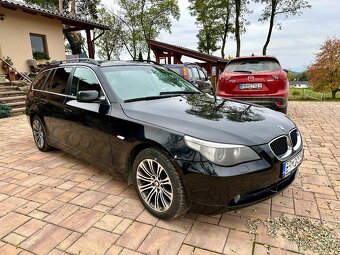 E61 530D -Bez motora a prevodovky - 5