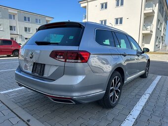 Volkswagen passat variant 2.0tdi 110kw DSG - 5