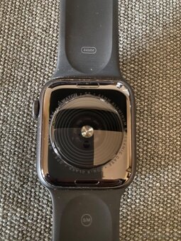 Apple Watch SE 44mm 1.generácie - 5