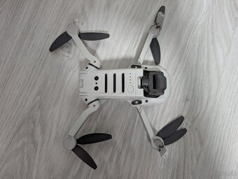 Dron - DJI Mini 2 s príslušenstvom - 5