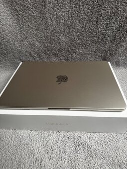 MacBook Air M2 2022 Starlight - 5