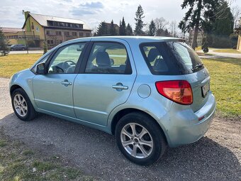 Suzuki SX4 - 5