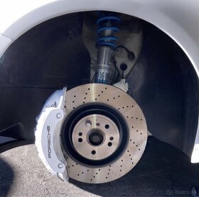 Brembo brzdice 6piestovy kit Golf Octavia Kodiaq Audi - 5