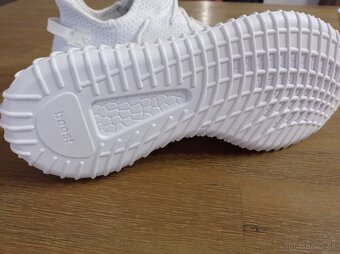 Adidas yeezy 350 boost veľkosť 45 - 5