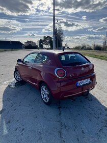 Alfa Rómeo Mito 1.4 - 5