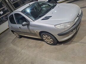 Peugeot 206 - 5