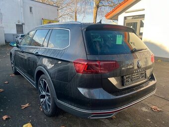 Volkswagen Passat Alltrack 2.0 TDI - 5