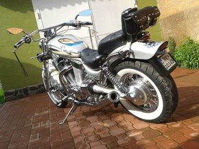 Suzuki Intruder 1400 - 5