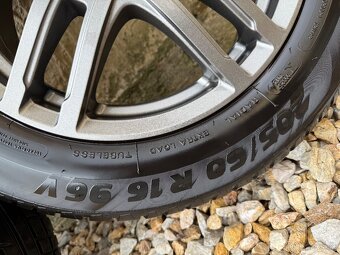 Elektrony 6,5Jx16 5x112 205/60 R16 na Volkswagen Touran - 5