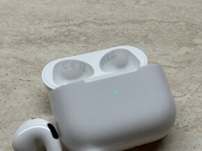 Apple AirPods 3 MagSafe (záruka: 30.7.2025) - 5