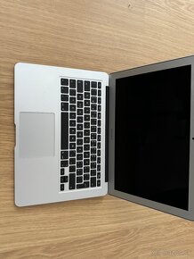 MacBook Air 13 - 5