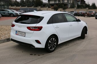 Kia Ceed 1,5 T-GDi AT7 Silver Silver pack - 5