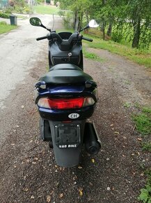 Suzuki Burgman 125 - 5