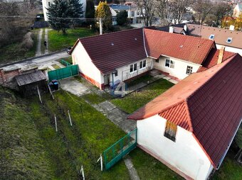 Rodinný dom s veľkým pozemkom 3.933m2 - bývanie alebo invest - 5