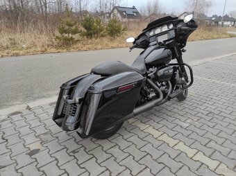 Harley Davidson Street Glide - 5