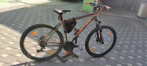 Kellys Viper 50,,v stave nového bicykla - 5