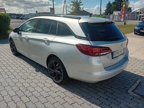 Opel Astra Sport Tourer ST 1.2 Turbo 145k Elegance - 5