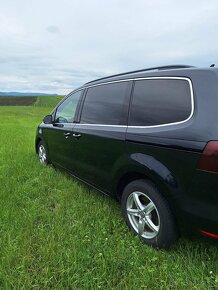 VOLKSWAGEN SHARAN 2,0 TDI DSG Bluemotion 5 miestne - 5