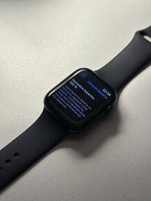 Apple Watch Series 8 GPS 45mm - 5