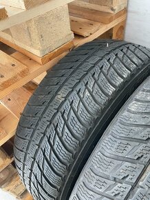 235/65 R17 Nokian wr3 - 5