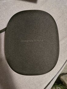 Bowers & Wilkins PX 8 - 5