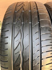 Letné pneumatiky 235/55 R17 Bridgestone dva kusy - 5