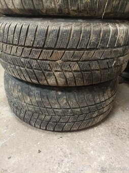 225/55 R16 zimné Barum 4ks 60€ - 5