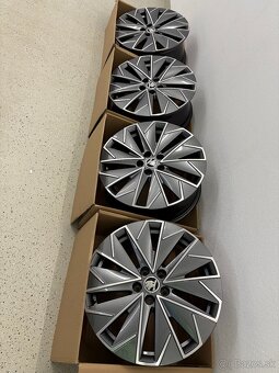 UPLNE NOVE ALU DISKY SKODA 5X100 R17 6.5JX17 ET 40 - 5