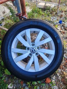 VW Aragon 5x112 R16 215/60 disky - 5