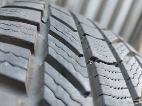 Špičkové zimné pneu Continental - 205/60 r17 - 5