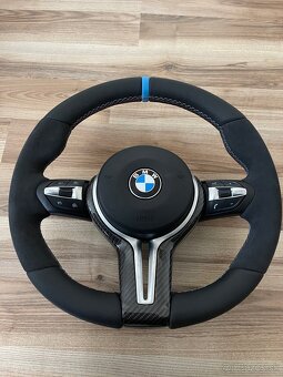 Predam BMW volant - 5