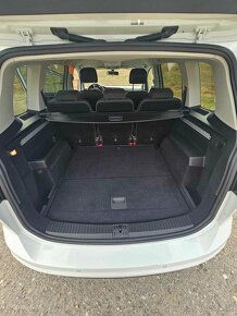 VW Touran 2.0TDI  R-Line - 5