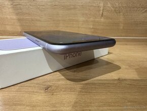 iPhone 11 64 GB, fialový - 5