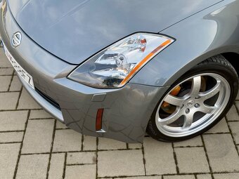 Nissan 350Z Roadster - 5