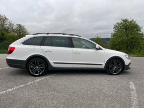 Škoda Superb Combi 1.6 TDI Dsg Outdoor - 5