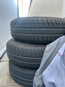 Nové pneumatiky Michelin s diskami Mercedes-Benz - 5