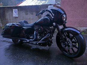 HARLEY DAVIDSON FLHR CUSTOM SPECIAL - 5