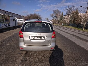 Toyota corolla verso- nová stk ek - 5