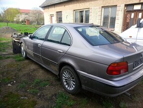 Rozpredám BMW E39 523i - 5