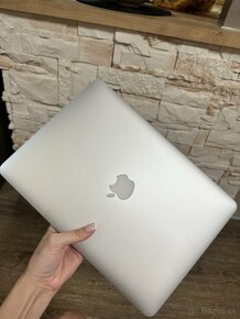 MacBook Air - 5