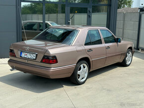 Mercedes W124 E200 - 5