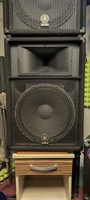 Yamaha S115V + American audio VLP1500 - 5