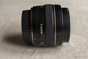 Canon EF 50 mm F1.4 - 5