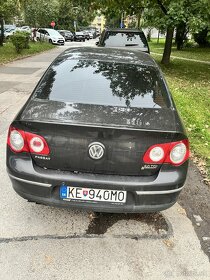 Volkswagen passat B6 2.0 TDI 103KW BKP - 5